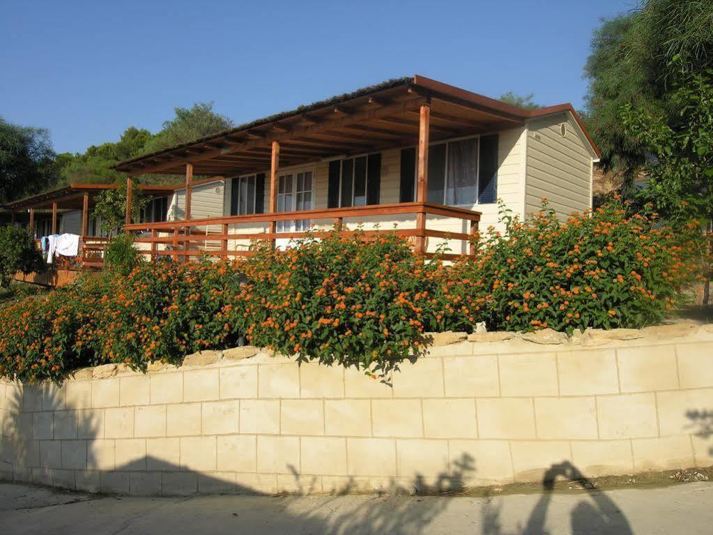 Villaggio Marinella Direttamente Sul Mare Isola Di Capo Rizzuto 外观 照片
